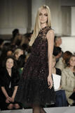 th_11525_osc_fw08_218_Celebrity_City_FS_123_1061lo.jpeg
