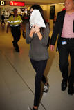 th_17616_Preppie_Kendall_Jenner_departing_from_the_airport_in_Sydney_3_122_1118lo.jpg