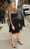 http://img171.imagevenue.com/loc1135/th_87564_celebrity-paradise.com-The_Elder-Diane_Kruger_2009-08-18_-_At_Late_Show_with_David_Letterman_5190_122_1135lo.jpg