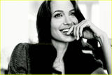 th_14040_angelina-jolie-marie-claire-july-2007-13_123_386lo.jpg