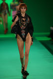 th_25708_md-marieclaire.co.uk-ss07-rtw-paris-w-lacroix-003-njqdmrfl_122_764lo.jpg