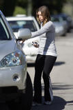 th_60800_Celebutopia-Jessica_Biel_heads_to_the_gym_in_Los_Angeles-03_122_879lo.jpg
