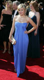 th_85521_Kristen_Bell_59th_Annual_Emmy_Awards_2_122_925lo.jpg
