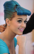 th_94921_celebrity_paradise.com_Katy_Perry_Launches_False_Lash_Range_22.02.2012_69_122_967lo.jpg