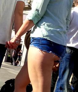 Hot Candid Ass (in shorts)-64ea29v2g0.jpg